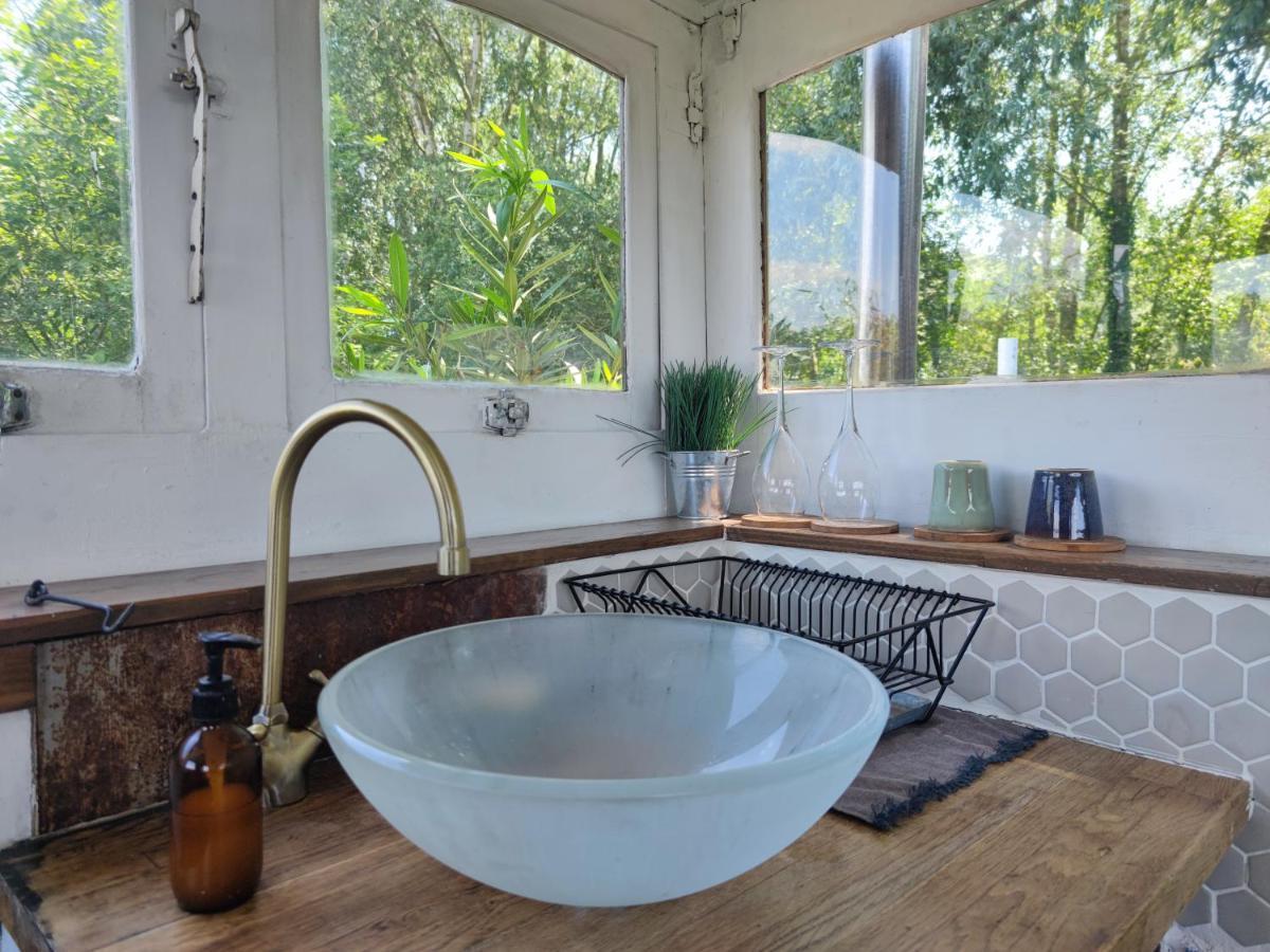 Bateau Entre Lille Et Paris Bed & Breakfast Thourotte Ngoại thất bức ảnh