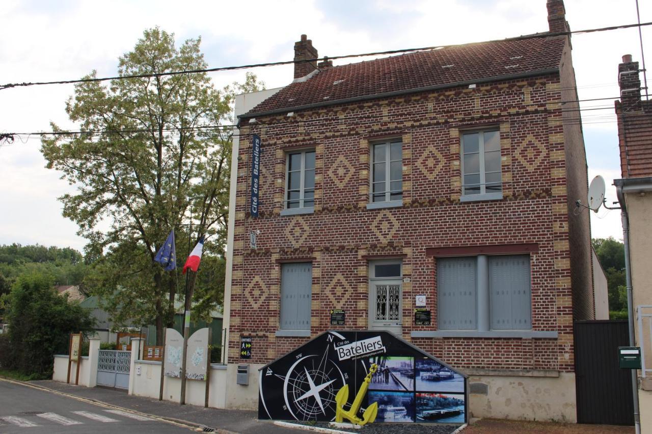 Bateau Entre Lille Et Paris Bed & Breakfast Thourotte Ngoại thất bức ảnh